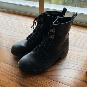 Universal Thread Combat Boots [like new!]